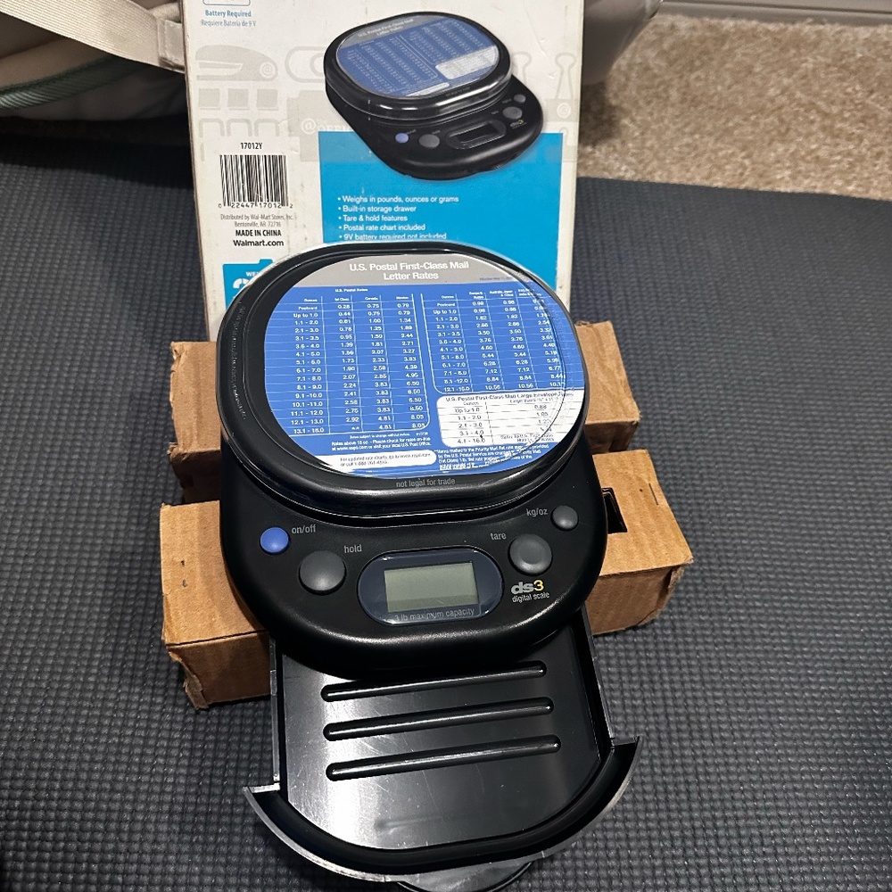 NEW @The Office Digital Scale Postal Shipping Scale 3 Lb